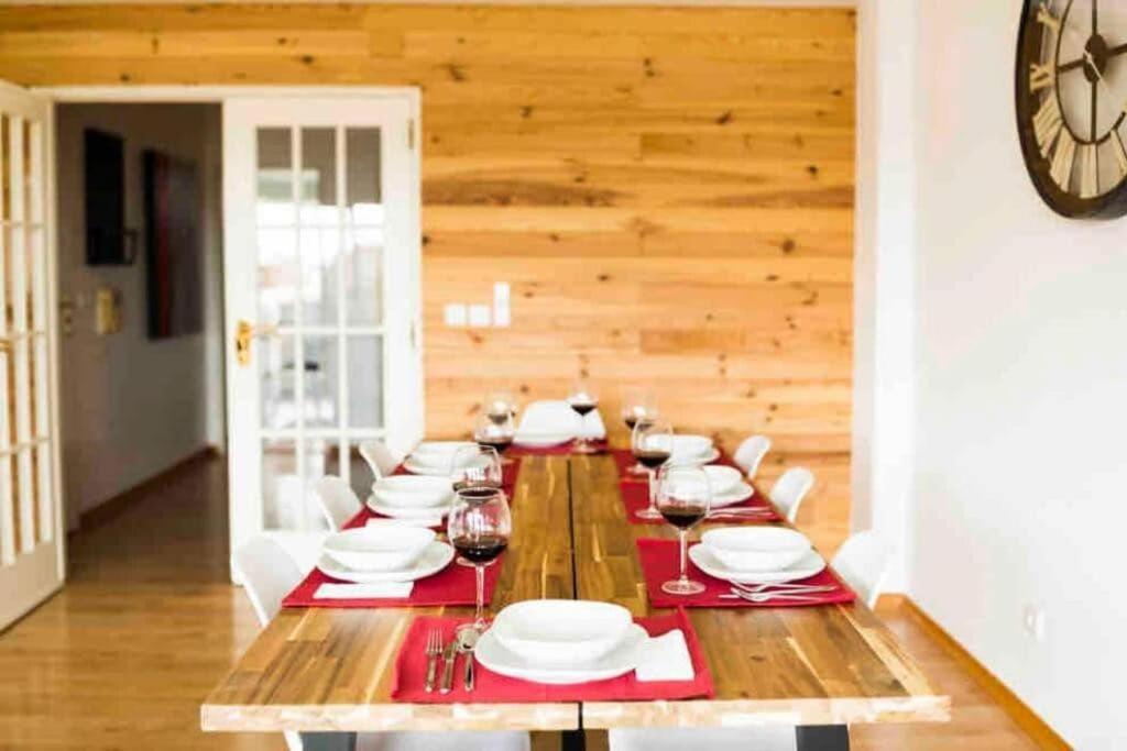 Family Riverview In Ajuda Apartment Lissabon