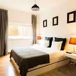 Family Riverview Apt In Ajuda